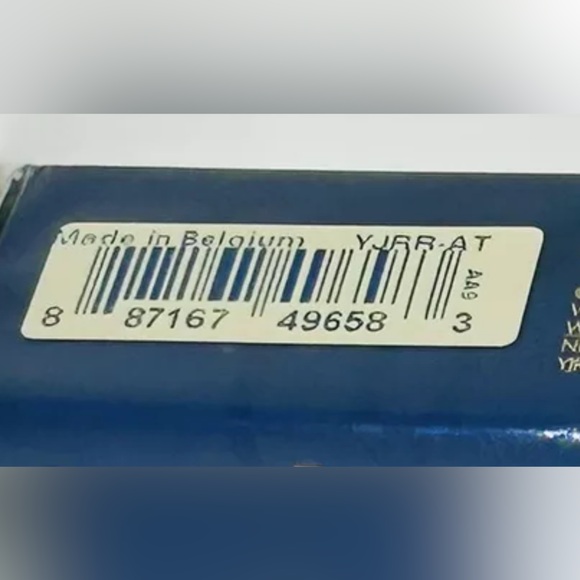 Estée Lauder Pure Color Envy Matte Sculpting Lipstick 537 - Speak Out - NIB - Picture 4 of 4